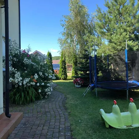 Pensión Honoratka Z Prywatnym Polem Do Gry W Mini Golf