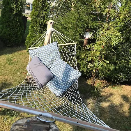 Honoratka Z Prywatnym Polem Do Gry W Mini Golf 게스트하우스 레왈