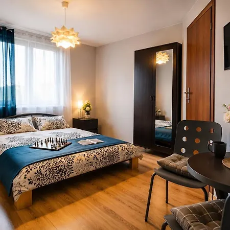 Szept & Minigolf Guest house 3*
