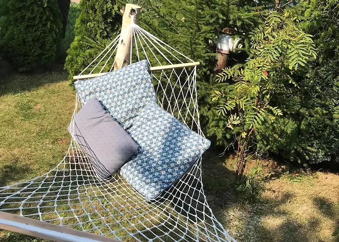 Honoratka Z Prywatnym Polem Do Gry W Mini Golf Гостевой дом Реваль